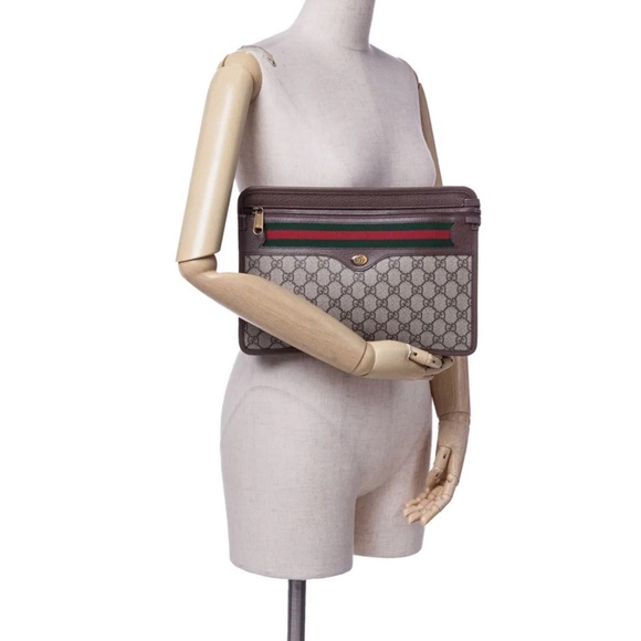 Gucci Handbags - New! Gucci GG Supreme Ophidia